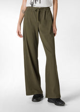 PANTALONE CORE GAMBA LARGA VERDE - OLIVE GREEN | DEHA