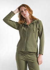 FELPA CORE SLIM CON ZIP E CAPPUCCIO VERDE - OLIVE GREEN | DEHA