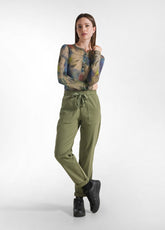 GABARDINE DRAWSTRING PANTS - GREEN - Travelwear | DEHA