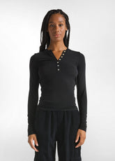 CASHMERE BLEND BUTTONED T-SHIRT - BLACK - Tops & T-Shirts | DEHA