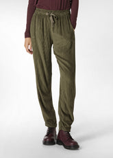 PANTALONE IN VELLUTO DI CINIGLIA VERDE - OLIVE GREEN | DEHA