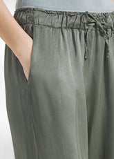 PANTALONE JOGGER IN RASO DI VISCOSA VERDE - SAGE GREEN | DEHA