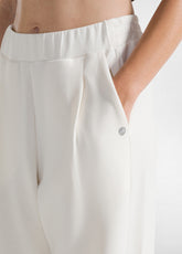 PANTALONE DRITTO SOFT TOUCH BIANCO - MILK WHITE | DEHA