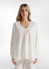 WOOLY BLEND V-NECK SWEATER - WHITE - Warm and Cozy | DEHA