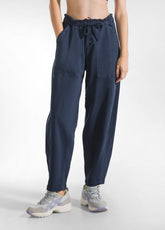 MODAL GABARDINE BALLOON PANTS - BLUE - NIGHT BLUE | DEHA