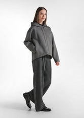 NADELSTREIFEN PALAZZO-HOSE MIT FALTEN - GRAU - DARK GREY | DEHA