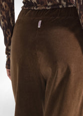 PANTALONE DRITTO IN VELLUTO LISCIO MARRONE - COFFEE BROWN | DEHA