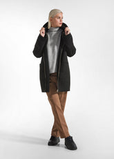 CAPPOTTO IN MONTONE SINTETICO NERO - BLACK | DEHA