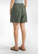 SHORTS IN LINO LUCIDO VERDE - Bermuda | DEHA