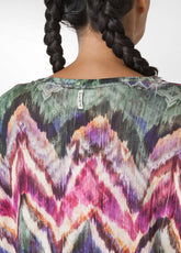 ALLOVER OVERSIZE YOGA T-SHIRT, MULTICOLOR - ALL CHEVRON | DEHA